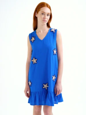 Vestido de algodón en color azul intenso con estrellas de mar bordadas.